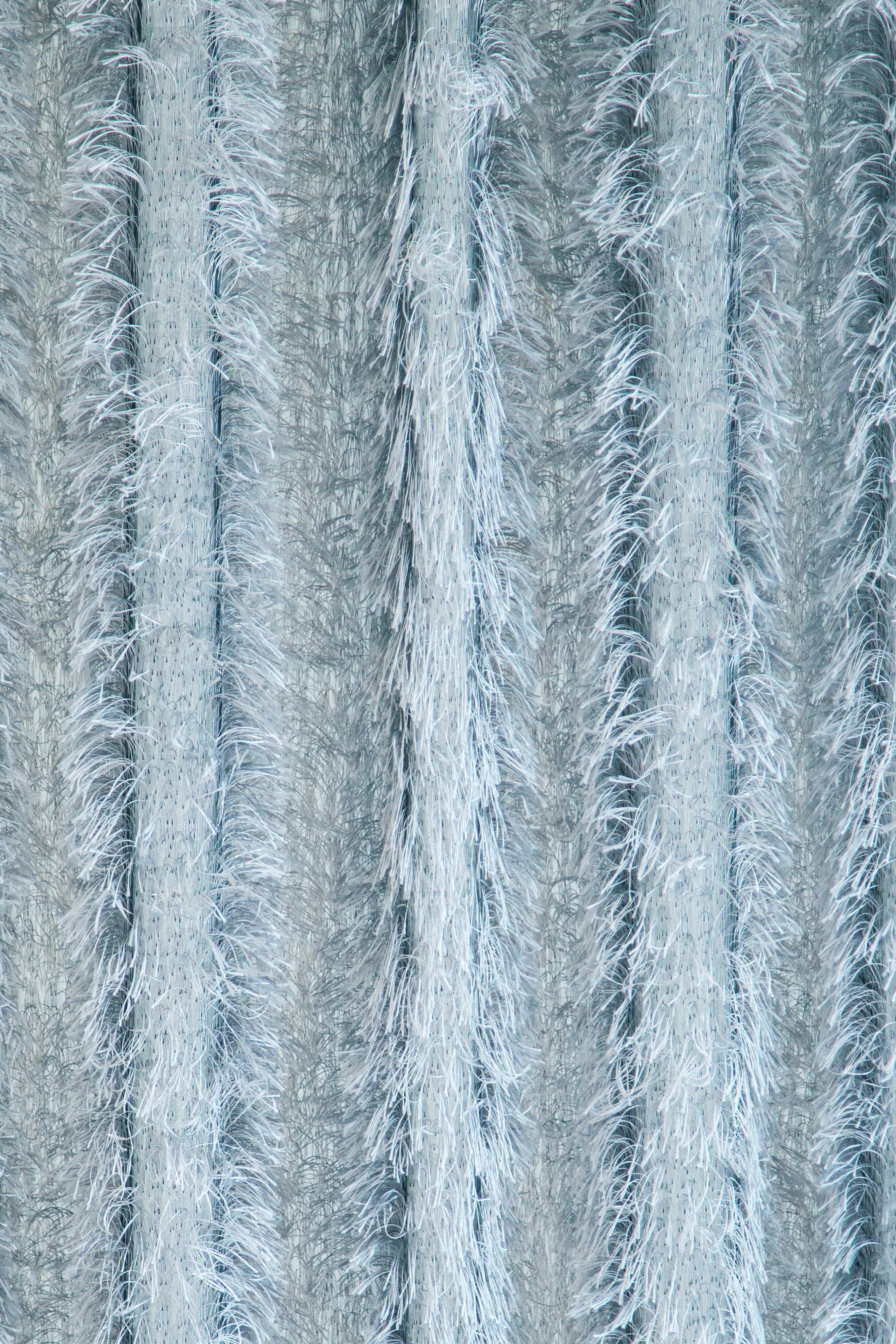 Fertigschal Loik silber mit verdeckter Schlaufe BxH 140x245cm