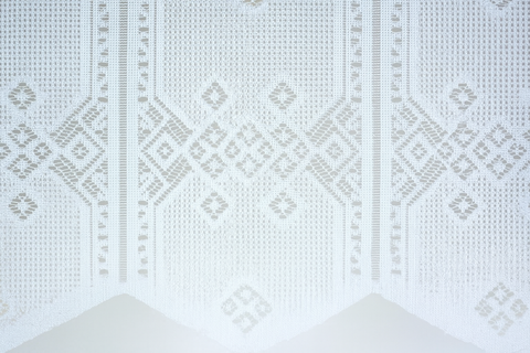 Nach Maß Scheibengardine Jacquard weiß mit Rautenmuster in 4 versch. Höhen