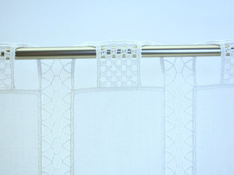nach Maß Scheibengardine bestickt weiß Ranke Höhe 23/45/60cm Bistro Hardanger