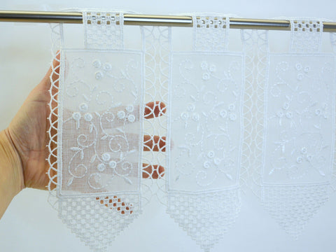 nach Maß Scheibengardine bestickt weiß Ranke Höhe 23/45/60cm Bistro Hardanger